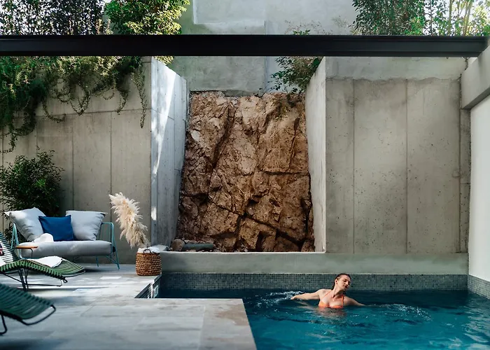 Citta Di Lume & Lofts 4* Порто-Веккьо