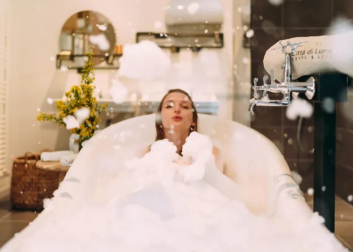 Апарт-отель Citta Di Lume & Lofts Порто-Веккьо