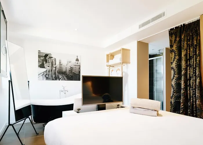 Aparthotel Citta Di Lume & Lofts 4*